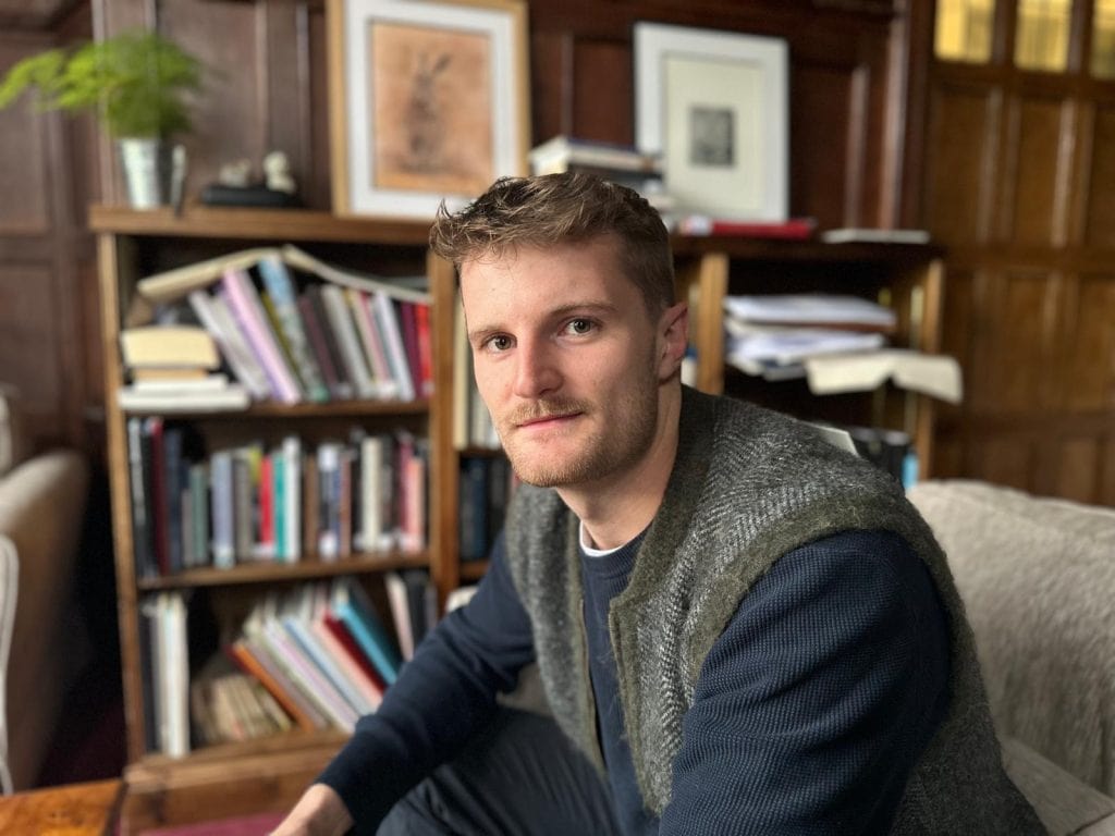 Photo portrait of Dr Nicholas Smart